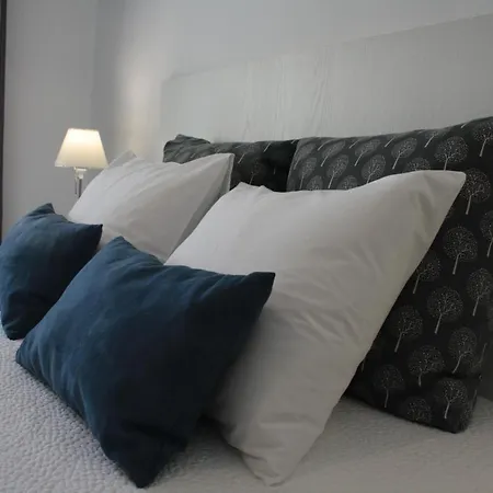 Com Piscina Em Albufeira, Da Oura *